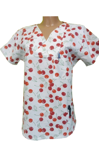 Kasack Kirsche-  Handgefertigt aus 100% Baumwolle, Kirschenmuster, Pflegebekleidung