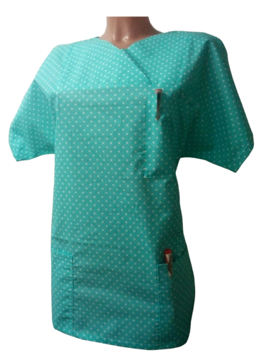 Kasack Punkt Türkis-  Handgefertigt aus 100% Baumwolle, Punktmuster, Pflegebekleidung