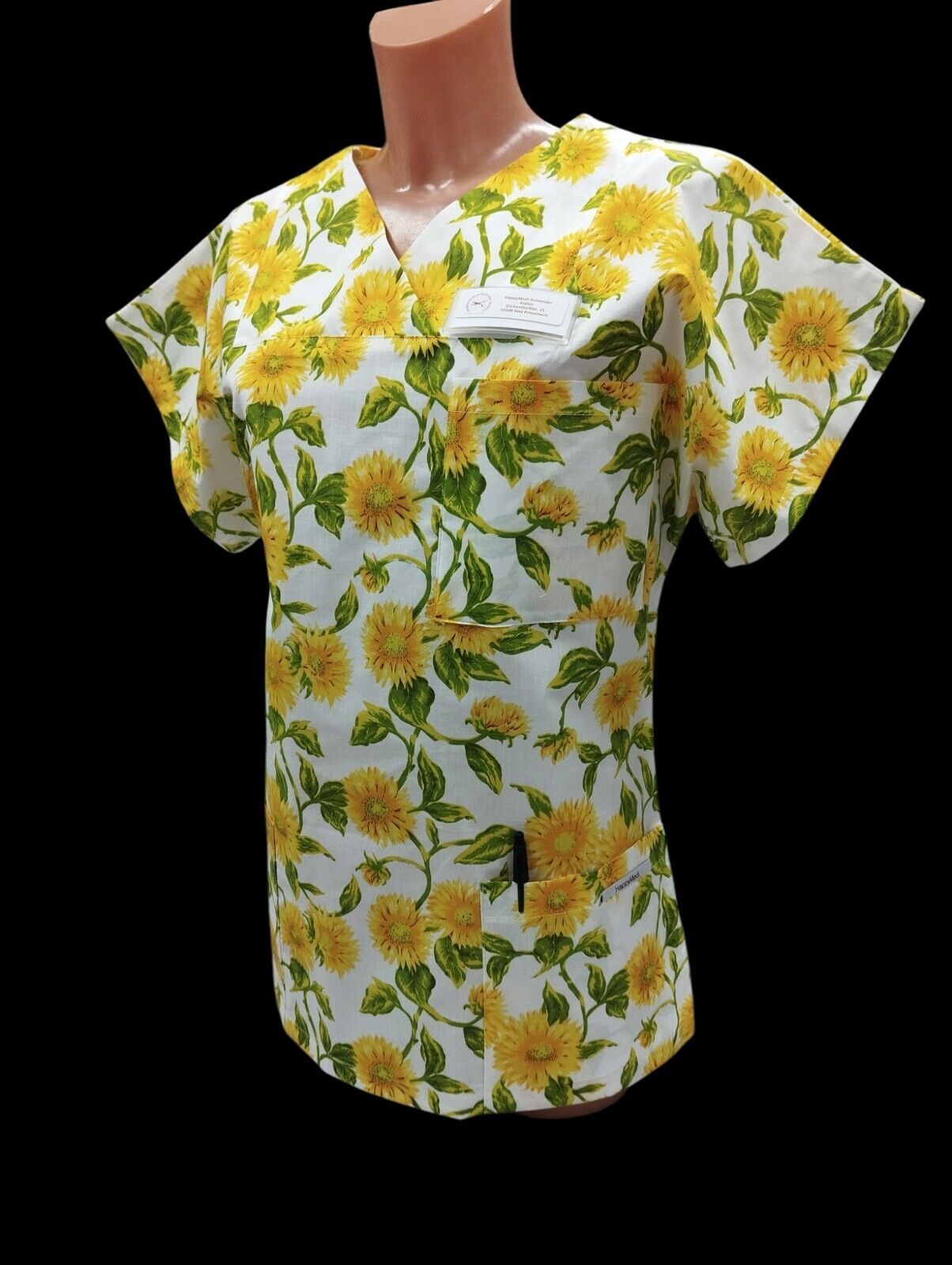 Kasack Sonnenblume- Handgefertigt aus 100 % Baumwolle, Sonnenblumenmuster, Pflegekasack Damen